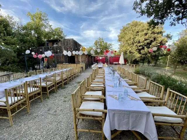 table snack apéro camping